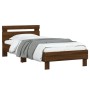 Cama con cabecero madera de ingeniería marrón roble 75x190 cm de , Camas y somieres - Ref: Foro24-838574, Precio: 78,37 €, De...