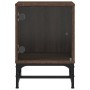 Mesita de noche con puerta de vidrio roble marrón 35x37x50 cm de , Mesitas de noche - Ref: Foro24-836530, Precio: 30,47 €, De...