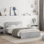 Estructura de cama con cabecero gris hormigón 120x200cm de , Camas y somieres - Ref: Foro24-3207493, Precio: 201,84 €, Descue...