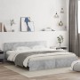 Estructura de cama con cabecero gris hormigón 180x200 cm de , Camas y somieres - Ref: Foro24-3207465, Precio: 215,89 €, Descu...