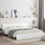 Estructura de cama con cabecero blanca 180x200 cm de , Camas y somieres - Ref: Foro24-3207462, Precio: 161,79 €, Descuento: %