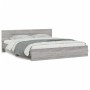 Estructura de cama con cabecero gris Sonoma 200x200 cm de , Camas y somieres - Ref: Foro24-3207460, Precio: 167,27 €, Descuen...