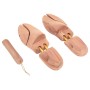 Estirador de zapatos con calzador EU 44-45 madera maciza cedro de , Hormas y ensanchadores de zapatos - Ref: Foro24-155240, P...