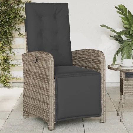 Sillón reclinable de jardín con reposapiés ratán sintético gris de , Sillas de jardín - Ref: Foro24-365187, Precio: 137,67 €,...