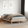 Estructura de cama madera maciza de pino 140x200 cm de , Camas y somieres - Ref: Foro24-842698, Precio: 103,68 €, Descuento: %