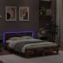 Estructura de cama cabecero y luces LED roble ahumado 135x190cm de , Camas y somieres - Ref: Foro24-3207571, Precio: 153,33 €...