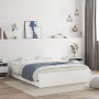 Estructura de cama madera de ingeniería blanco 150x200 cm de , Camas y somieres - Ref: Foro24-3207266, Precio: 163,58 €, Desc...