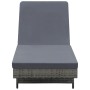 Tumbona con ruedas y cojín de ratán sintético gris antracita de vidaXL, Tumbonas - Ref: Foro24-47753, Precio: 146,06 €, Descu...