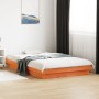 Estructura de cama LED madera maciza pino marrón cera 140x190cm de , Camas y somieres - Ref: Foro24-844423, Precio: 132,72 €,...