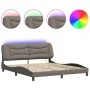 Estructura de cama con luces LED tela gris taupe 180x200 cm de , Camas y somieres - Ref: Foro24-3213722, Precio: 272,47 €, De...