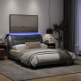 Estructura de cama con luces LED tela gris claro 140x200 cm de , Camas y somieres - Ref: Foro24-3213704, Precio: 236,54 €, De...