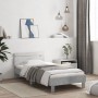 Cama con cabecero madera de ingeniería gris hormigón 100x200 cm de , Camas y somieres - Ref: Foro24-838529, Precio: 91,08 €, ...