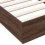 Estructura de cama madera de ingeniería marrón roble 90x190 cm de , Camas y somieres - Ref: Foro24-839636, Precio: 96,69 €, D...