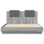 Estructura de cama cabecero luces LED gris Sonoma 140x200 cm de , Camas y somieres - Ref: Foro24-3210015, Precio: 196,41 €, D...