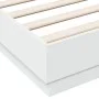 Estructura de cama madera de ingeniería blanca 160x200 cm de , Camas y somieres - Ref: Foro24-3209842, Precio: 150,69 €, Desc...