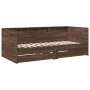 Tumbona con cajones madera ingeniería roble marrón 75x190 cm de , Camas y somieres - Ref: Foro24-3280866, Precio: 174,07 €, D...