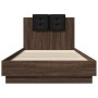 Cama con cabecero madera de ingeniería marrón roble 100x200 cm de , Camas y somieres - Ref: Foro24-3209939, Precio: 160,25 €,...