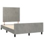 Estructura cama con cabecero terciopelo gris claro 120x190 cm de , Camas y somieres - Ref: Foro24-3270590, Precio: 184,71 €, ...