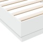 Estructura de cama madera de ingeniería blanca 90x200 cm de , Camas y somieres - Ref: Foro24-839602, Precio: 89,72 €, Descuen...
