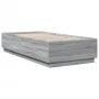 Estructura de cama con luces LED madera gris Sonoma 90x200 cm de , Camas y somieres - Ref: Foro24-3209637, Precio: 137,82 €, ...