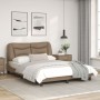 Estructura de cama con LED cuero sintético capuchino 140x190 cm de , Camas y somieres - Ref: Foro24-3213931, Precio: 227,83 €...