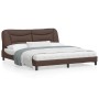 Estructura de cama con luz LED cuero sintético marrón 180x200cm de , Camas y somieres - Ref: Foro24-3213950, Precio: 246,57 €...