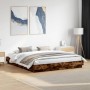 Estructura de cama madera de ingeniería roble ahumado 200x200cm de , Camas y somieres - Ref: Foro24-3209832, Precio: 143,58 €...