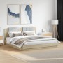 Cama con cabecero madera de ingeniería roble Sonoma 200x200 cm de , Camas y somieres - Ref: Foro24-3209893, Precio: 253,64 €,...