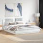 Estructura cama con cabecero madera ingeniería blanco 200x200cm de , Camas y somieres - Ref: Foro24-3209891, Precio: 232,15 €...