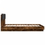 Cama con cabecero madera de ingeniería roble ahumado 150x200 cm de , Camas y somieres - Ref: Foro24-3209916, Precio: 179,03 €...