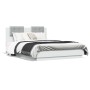 Estructura cama con cabecero madera ingeniería blanco 135x190cm de , Camas y somieres - Ref: Foro24-3209954, Precio: 170,26 €...