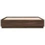 Estructura de cama con luces LED madera roble marrón 200x200 cm de , Camas y somieres - Ref: Foro24-3209589, Precio: 190,97 €...