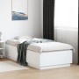 Estructura de cama con LED madera ingeniería blanco 100x200 cm de , Camas y somieres - Ref: Foro24-3209625, Precio: 139,78 €,...