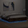 Estructura cama con luces LED madera roble ahumado 180x200 cm de , Camas y somieres - Ref: Foro24-3209594, Precio: 181,29 €, ...