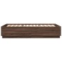 Estructura cama con luces LED madera marrón roble 150x200 cm de , Camas y somieres - Ref: Foro24-3209610, Precio: 177,29 €, D...