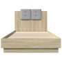 Cama con cabecero madera de ingeniería roble Sonoma 90x200 cm de , Camas y somieres - Ref: Foro24-3209942, Precio: 146,52 €, ...