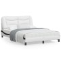 Estructura cama con LED cuero sintético blanco negro 140x200 cm de , Camas y somieres - Ref: Foro24-3213940, Precio: 241,70 €...