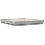 Estructura de cama madera de ingeniería gris hormigón 200x200cm de vidaXL, Camas y somieres - Ref: Foro24-3209831, Precio: 13...