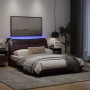 Estructura de cama con luces LED tela marrón oscuro 120x200 cm de vidaXL, Camas y somieres - Ref: Foro24-3213693, Precio: 201...