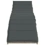 Tumbona con cojín ratán sintético gris claro 55x199x50 cm de vidaXL, Tumbonas - Ref: Foro24-368250, Precio: 130,34 €, Descuen...