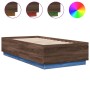 Estructura cama con luces LED madera roble marrón 90x190 cm de vidaXL, Camas y somieres - Ref: Foro24-3209666, Precio: 134,39...