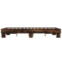 Estructura cama madera ingeniería metal marrón roble 140x190 cm de vidaXL, Camas y somieres - Ref: Foro24-845901, Precio: 101...