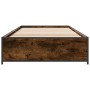 Estructura cama madera ingeniería metal roble humo 100x200 cm de vidaXL, Camas y somieres - Ref: Foro24-845108, Precio: 71,63...