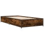 Estructura cama madera ingeniería metal roble humo 100x200 cm de vidaXL, Camas y somieres - Ref: Foro24-845108, Precio: 71,63...