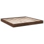 Estructura de cama madera de ingeniería marrón roble 200x200 cm de vidaXL, Camas y somieres - Ref: Foro24-841999, Precio: 99,...