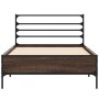 Estructura cama madera ingeniería metal roble marrón 75x190 cm de vidaXL, Camas y somieres - Ref: Foro24-845626, Precio: 66,4...