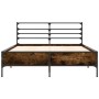 Estructura cama madera ingeniería metal roble ahumado 135x190cm de vidaXL, Camas y somieres - Ref: Foro24-3280074, Precio: 13...
