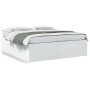 Estructura de cama madera de ingeniería blanca 200x200 cm de vidaXL, Camas y somieres - Ref: Foro24-3280895, Precio: 165,17 €...