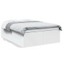 Estructura de cama madera de ingeniería blanca 135x190 cm de vidaXL, Camas y somieres - Ref: Foro24-3280944, Precio: 144,44 €...