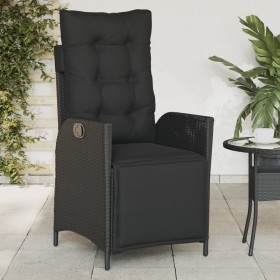 Sillón reclinable de jardín con reposapiés ratán PE negro de vidaXL, Sillas de jardín - Ref: Foro24-365281, Precio: 129,77 €,...